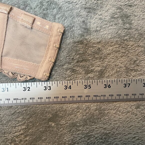 Torrid Curve Women Lightly Lined Multiway Strapless Bra Microfiber Beige 40DD - Picture 10 of 12